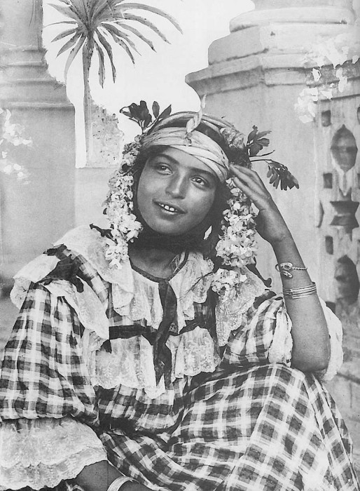 Mauru meitene no Alžīras. (Foto: Roger - Viollet)